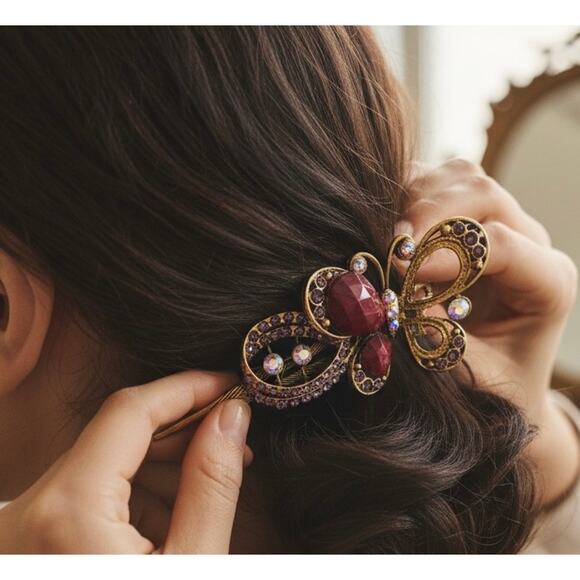 Fuchsia NWT Jeweled Butterfly Hair Clip / Barrette - Picture 1 of 2